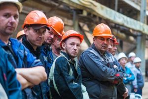 В Астраханской области начали строить первый земснаряд для углубления дна
