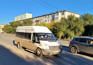 Проезд в популярной астраханской маршрутке повышают до 40 рублей