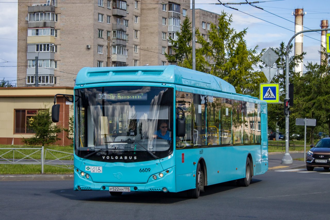 Игорь Бабушкин рассказал подробности о поставке новых автобусов в Астрахань