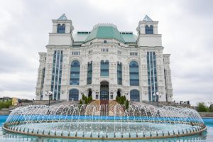 Игорь Бабушкин поручил разработать Стратегию театрального дела в Астраханской области