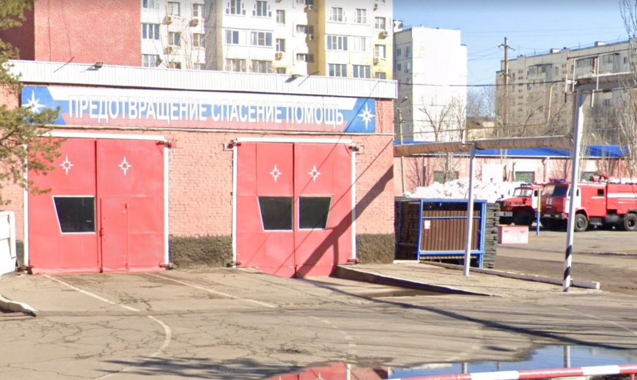 Губернатор и МЧС будут решать проблему затопления пожарных машин канализацией на Белгородской