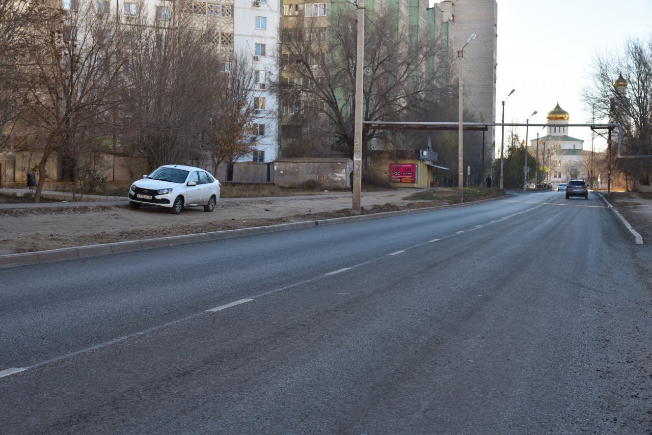 В микрорайоне Бабаевского расширили одну улицу и начали ремонтировать другие