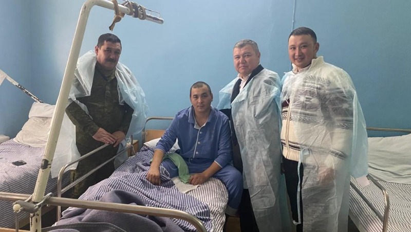 Получивший ранение на СВО житель Астраханской области находится в военном госпитале