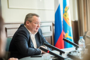 Астраханские депутаты помогут Кременскому району ЛНР внедрять российские законы
