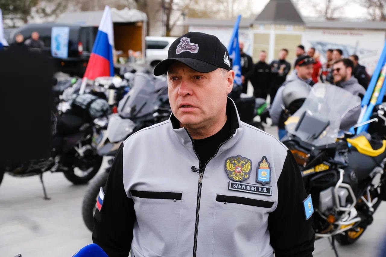 Астраханский губернатор отправился в мотопробег вокруг Каспия
