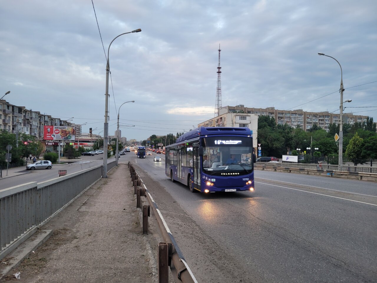 Автобус на Новом мосту