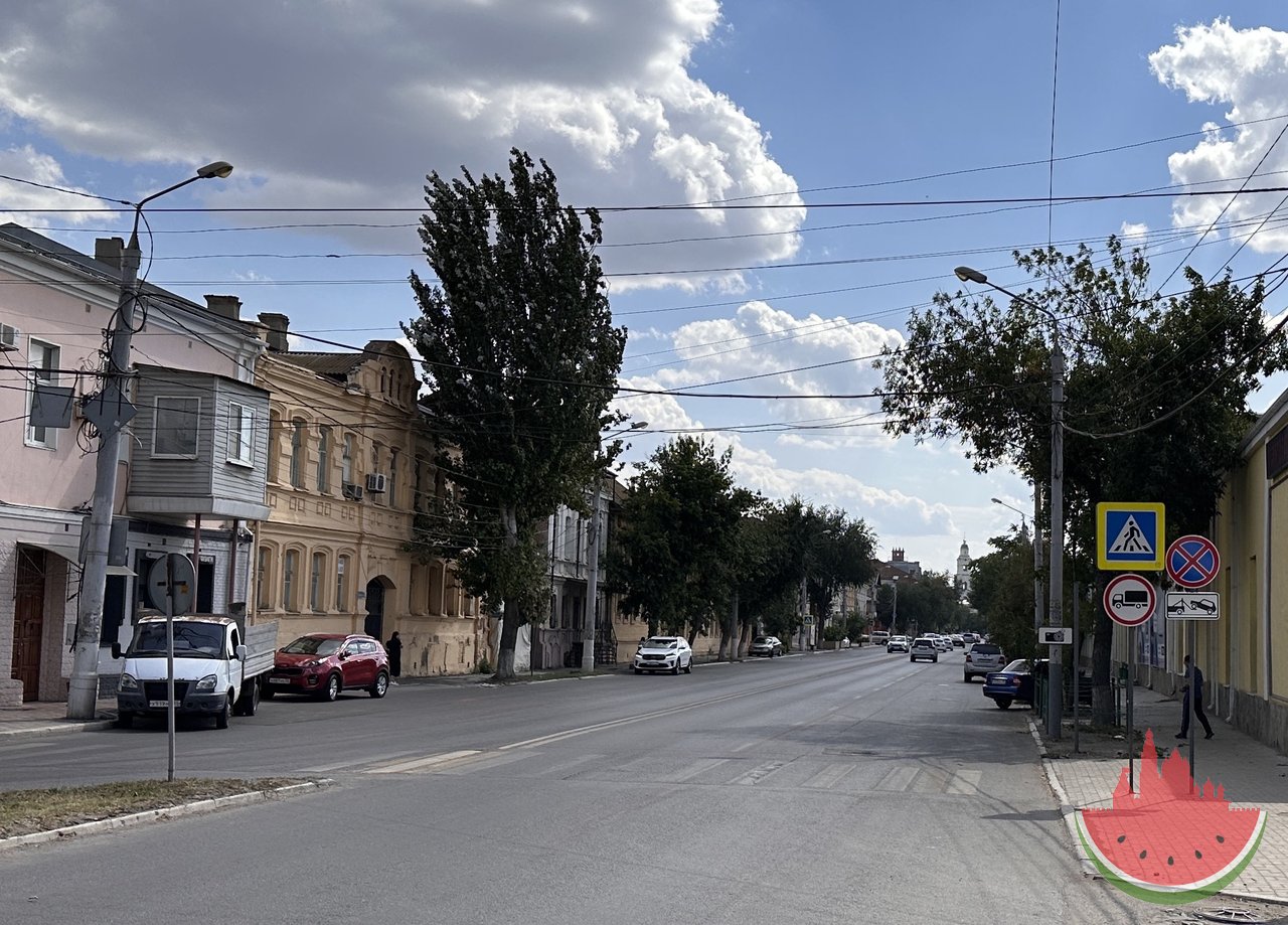 В центре Астрахани убрали выделенные полосы для автобусов