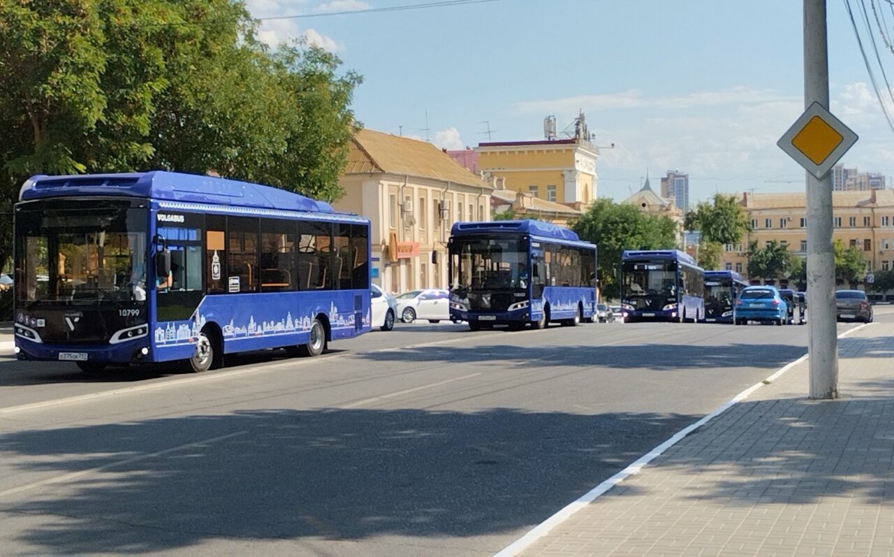 В Астрахани официально презентовали новую партию автобусов