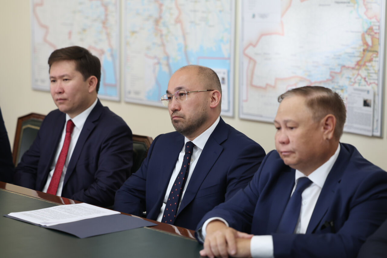В Астраханскую область впервые прибыл новый посол Казахстана