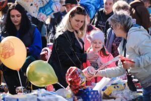 Что женщины Астрахани хотят получить в подарок на 8 Марта: это не кастрюли