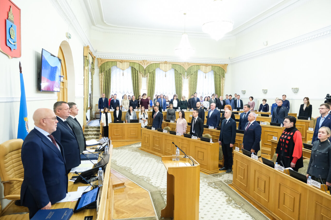 Депутаты рассмотрели бюджет Астраханской области на будущий год