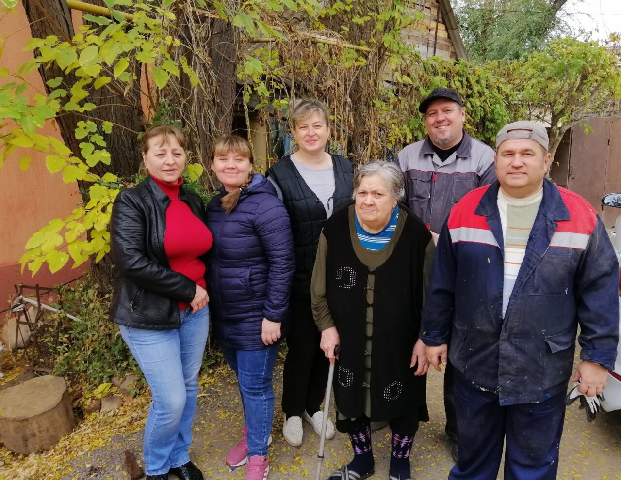 Волонтеры-железнодорожники помогли пожилым людям в рамках акции «Тепло в дом»  | АРБУЗ