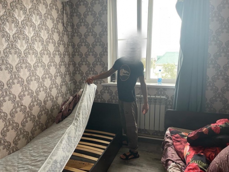 В Астрахани племянник украл у дяди деньги, чтобы прогулять их на курорте