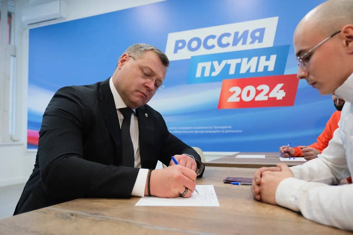 Игорь Бабушкин поставил подпись в поддержку выдвижения Владимира Путина на новый срок