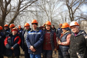 Каких работников массово набирают в Астраханской области на зарплату до 90 тысяч