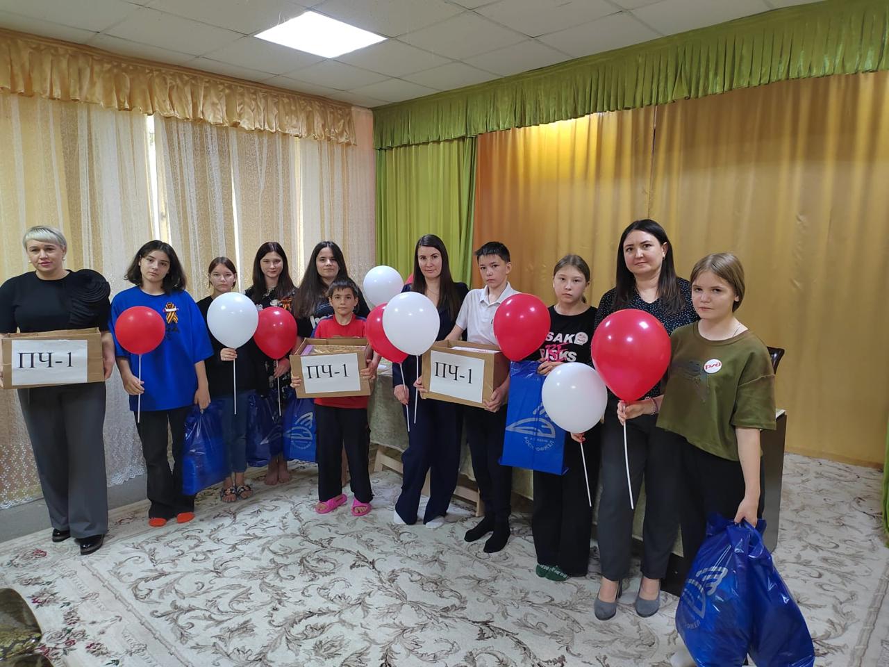 Железнодорожники навестили воспитанников центра для несовершеннолетних «Дружба» в Астраханской области