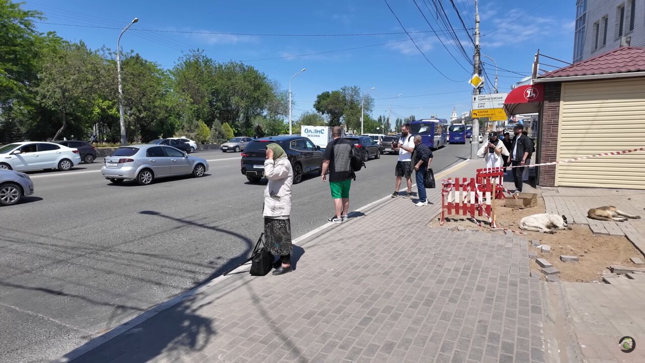 Блогер с миллионами подписчиков прокатился на астраханском автобусе до  кремля | 06.06.2024 | Астрахань - БезФормата