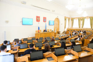 Депутаты Думы Астраханской области провели лекции для студентов РАНХиГС