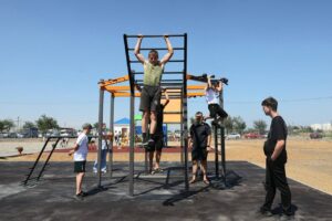 В Астраханской области обсудили ключевые проекты «Движения Первых»