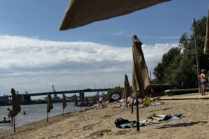 Пляжный сезон открыт: где в Астрахани можно искупаться