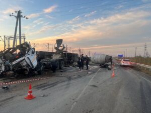 ДПС сообщили подробности страшной аварии автобуса и бетономешалки