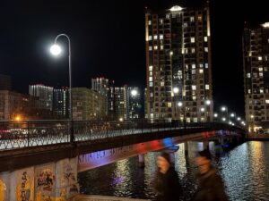 В Астрахани преобразили Донецкий мост