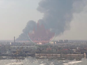 В Трусовском районе Астрахани сильный пожар