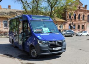 Автобусы стали заезжать на еще одно кладбище на Трусово
