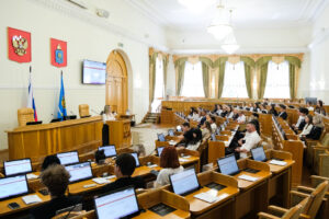 Молодежный парламент при Думе Астраханской области провел образовательный лекторий