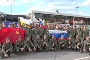 Четверо астраханских военнопленных вернулись домой в рамках обмена