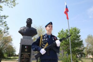 Астраханские школы получили имена Героев Великой Отечественной войны и СВО
