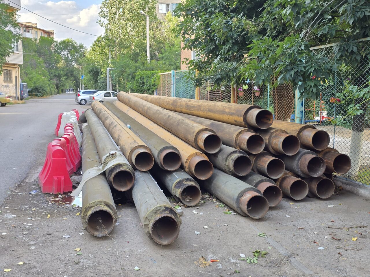 В мае в Астрахани снова массово отключат горячую воду на 10 дней