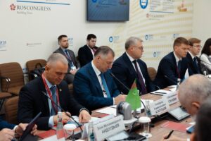 Астрахань может стать главным оператором поставок товаров из Туркменистана в Россию