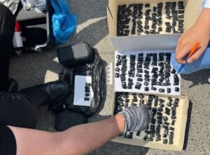 В Астрахани задержали крупную партию расфасованного мефедрона