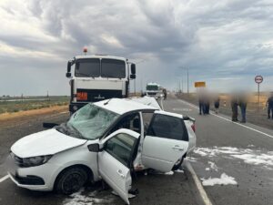 В Астраханской области в жестком ДТП разбились насмерть трое полицейских