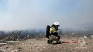 В Астрахани произошло два крупных пожара, сгорели дома и постройки