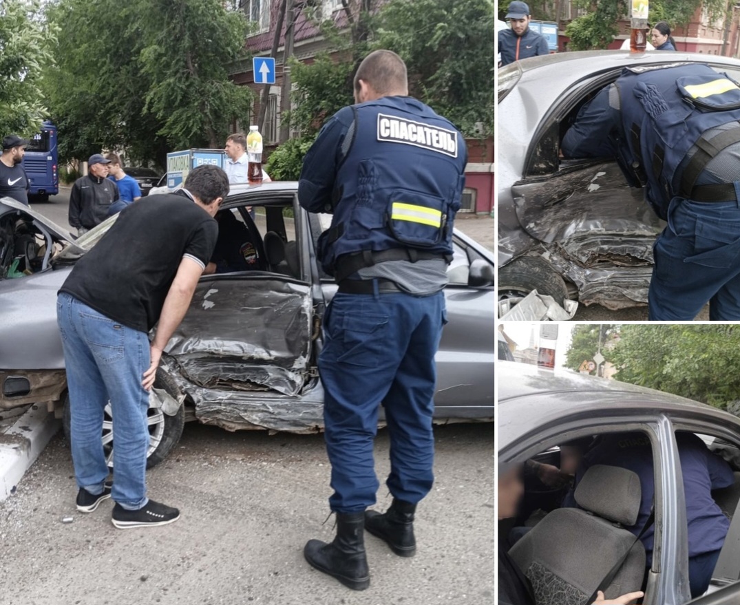 В Астрахани ребенок оказался заблокированным в машине после ДТП, ему нужна была помощь