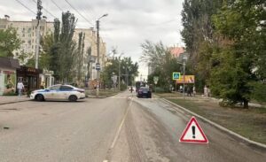 В микрорайоне Бабаевского сбили девочку на переходе