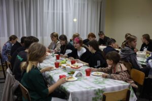Десятки школьников из ЛНР приехали на отдых в Астрахань