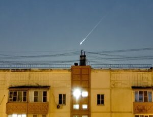 Над Астраханью пролетел яркий метеор, ожидается масштабный метеорный поток