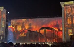 Это грандиозно: в Астрахани под открытым небом поставили «Войну и мир»