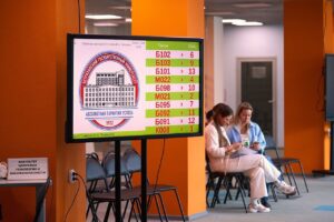 Среди абитуриентов астраханских вузов выросло число целевиков и льготников