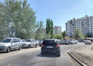 В Астрахани запрещают парковку вдоль автобусного парка