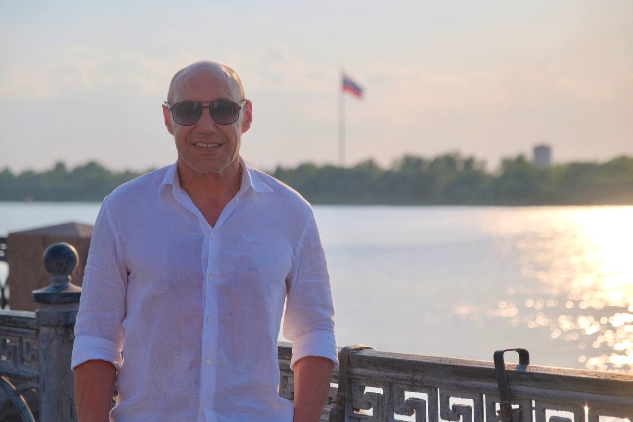 Глава Приволжского района Дмитрий Мазаев неожиданно ушел в отставку