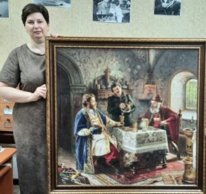 Астраханка пять лет вышивала копию картины известного художника