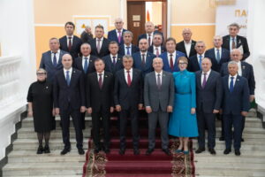 Игорь Мартынов поздравил парламент Северной Осетии с 30-летием