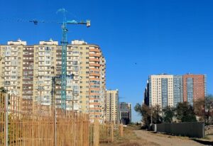 Астраханская область вошла в список регионов, которым дали денег на переселение из ветхого жилья