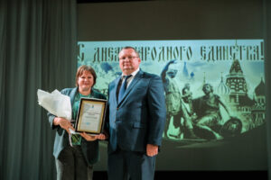 Игорь Мартынов поздравил камызякцев с предстоящим Днем народного единства