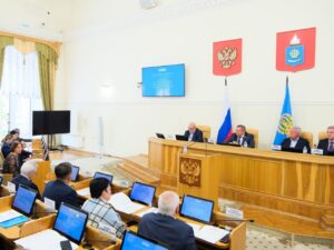 В Думе Астраханской области собрались депутаты муниципальных образований региона