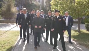Дмитрий Медведев побывал в военкомате Астраханской области